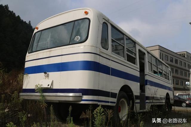 广汽日野和j6哪个好（这辆经过翻新的日野的BX421）(13)