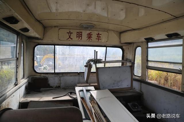 广汽日野和j6哪个好（这辆经过翻新的日野的BX421）(23)