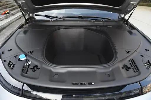 6万公里的小鹏p7值得买吗（体验小鹏P7零百加速6.7秒）(10)