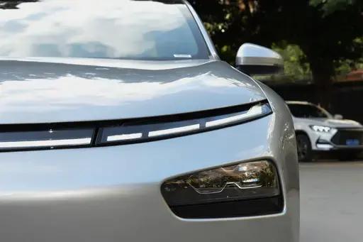 6万公里的小鹏p7值得买吗（体验小鹏P7零百加速6.7秒）(6)