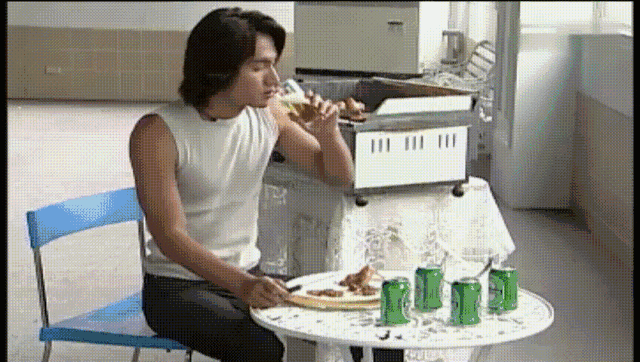 边吃声控美食边看电视剧流星花园(吃货都注意到了) 边吃声控美食边看电视剧流星花园(吃货都注意到了)