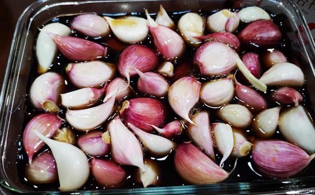 怎么腌糖醋蒜放的时间长（直接加醋就错了）