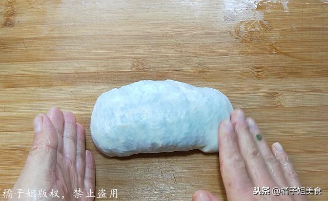 怎么用面粉做一道好吃的美食（这才是面粉最好吃的做法）