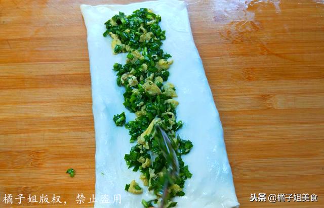 怎么用面粉做一道好吃的美食（这才是面粉最好吃的做法）