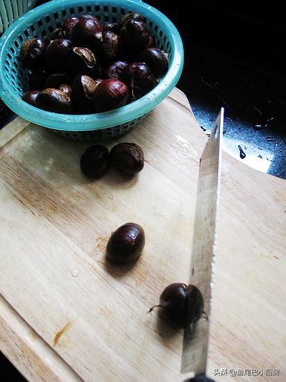 板栗这样做香得口水直流（秋天的板栗香甜可口）