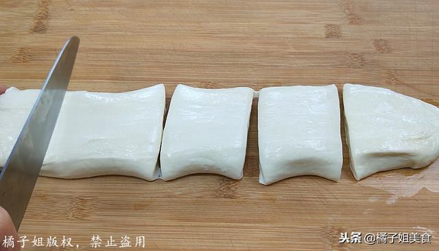 怎么用面粉做一道好吃的美食（这才是面粉最好吃的做法）