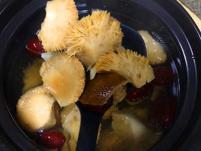 秋天的一锅润燥糖水(秋天这千果之王) 秋天的一锅润燥糖水(秋天这千果之王)