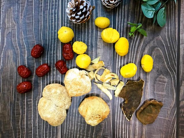 秋天的一锅润燥糖水(秋天这千果之王) 秋天的一锅润燥糖水(秋天这千果之王)