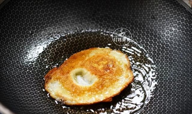 这才是荷包蛋最好的做法(荷包蛋这样做太牛了) 这才是荷包蛋最好的做法(荷包蛋这样做太牛了)