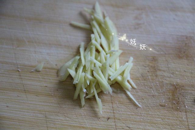 家常简单泡鸡脚（超级简单的泡鸡脚）