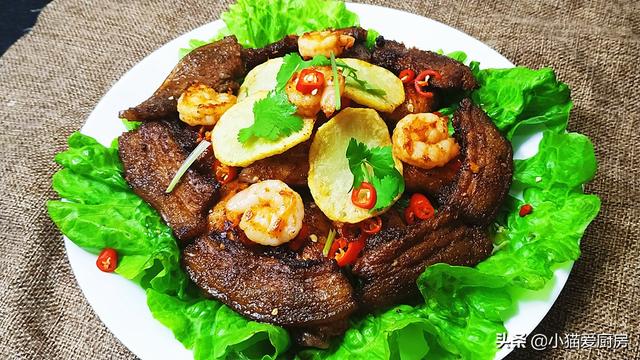 在家就能做的烧烤简单又好吃（在家自己动手做的烧烤）