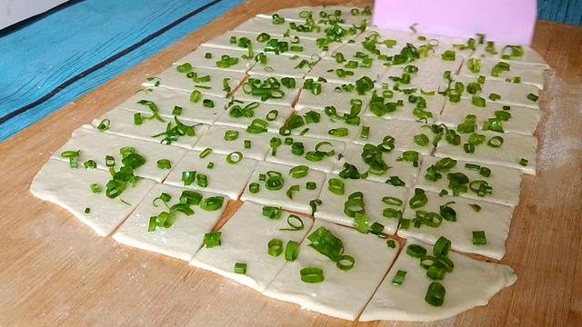 花卷的做法各种各样的不要重复（花卷懒人做法一切一折）