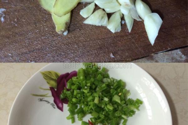 干豆角蒸腊肉湘菜(干豆角蒸肉) 干豆角蒸腊肉湘菜(干豆角蒸肉)