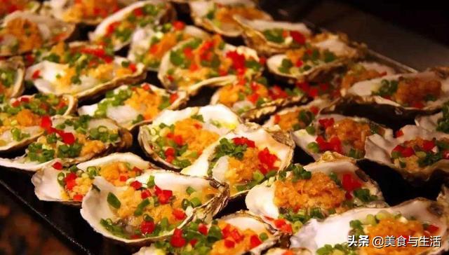 木炭烧烤最基本的技巧(地摊烧烤风风火火) 木炭烧烤最基本的技巧(地摊烧烤风风火火)