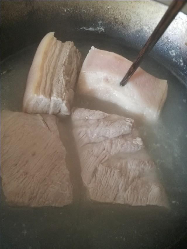 干豆角扣肉做法图解(家常干豆角扣肉) 干豆角扣肉做法图解(家常干豆角扣肉)