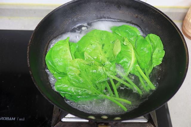 夏天来了凉拌菜有哪些做法(夏天最爱的一道凉拌菜) 夏天来了凉拌菜有哪些做法(夏天最爱的一道凉拌菜)