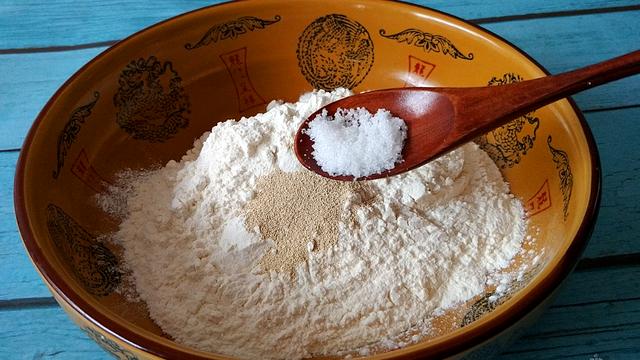 花卷的做法各种各样的不要重复（花卷懒人做法一切一折）