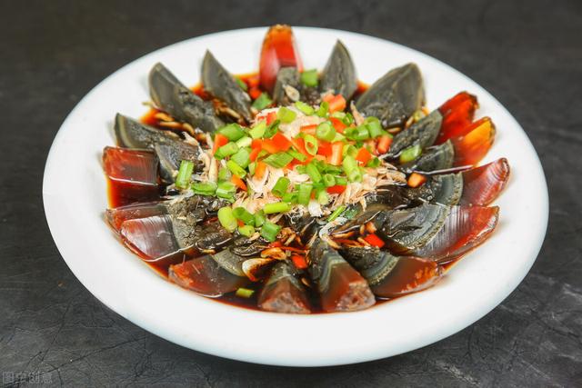 皮蛋好吃的凉拌教程不辣(难怪吃着又腥又涩) 皮蛋好吃的凉拌教程不辣(难怪吃着又腥又涩)