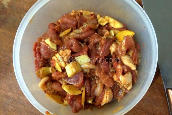 干豆角蒸腊肉湘菜(干豆角蒸肉) 干豆角蒸腊肉湘菜(干豆角蒸肉)