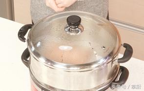 腐乳焖豆角做法（婆婆教做干豆角腐乳蒸肉）