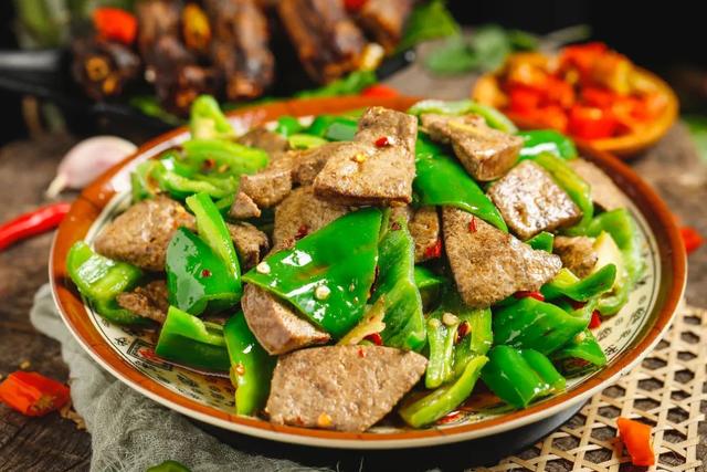 为什么海鲜与羊肉属于发物（羊肉牛肉海鲜）