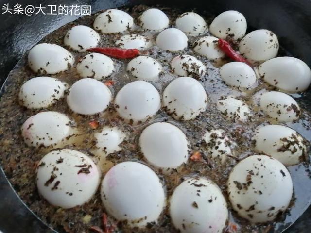 最简单的茶叶蛋的做法（端午美食之家常茶叶蛋的制作）