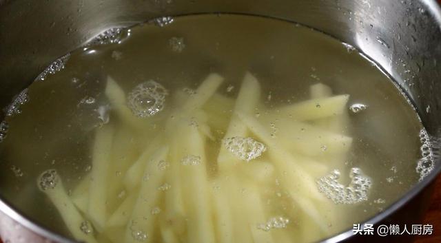 农家美食土豆烧牛肉(搭配土豆简单一做) 农家美食土豆烧牛肉(搭配土豆简单一做)