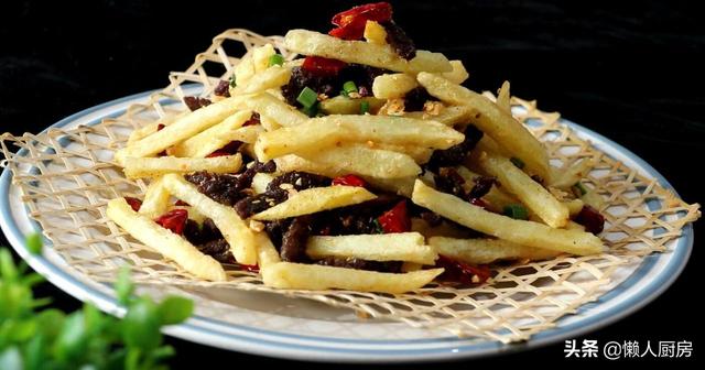 农家美食土豆烧牛肉(搭配土豆简单一做) 农家美食土豆烧牛肉(搭配土豆简单一做)