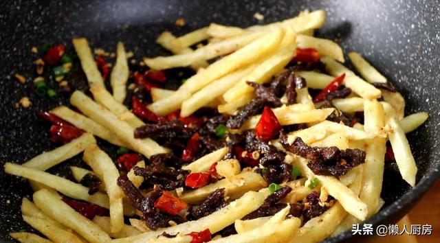 农家美食土豆烧牛肉(搭配土豆简单一做) 农家美食土豆烧牛肉(搭配土豆简单一做)