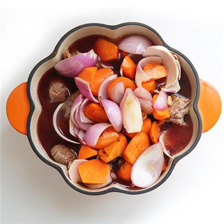 牛肉爽滑不柴的秘密这几步很重要(牛肉嚼不动大厨教您) 牛肉爽滑不柴的秘密这几步很重要(牛肉嚼不动大厨教您)