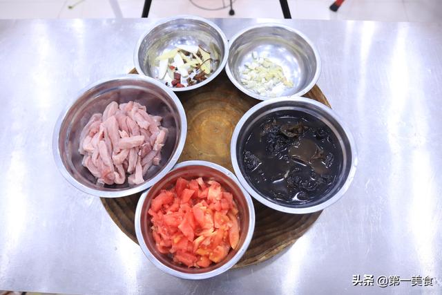 炸小酥肉怎样炸才能又酥又脆(炸小酥肉都有啥技巧) 炸小酥肉怎样炸才能又酥又脆(炸小酥肉都有啥技巧)