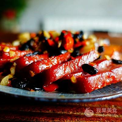 豆豉蒸排骨的做法最正宗的做法(豆豉蒸腊肉的做法) 豆豉蒸排骨的做法最正宗的做法(豆豉蒸腊肉的做法)