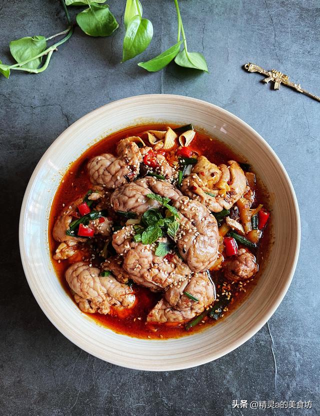 红烧猪脑花家常做法(猪身上的宝贝猪脑花) 红烧猪脑花家常做法(猪身上的宝贝猪脑花)