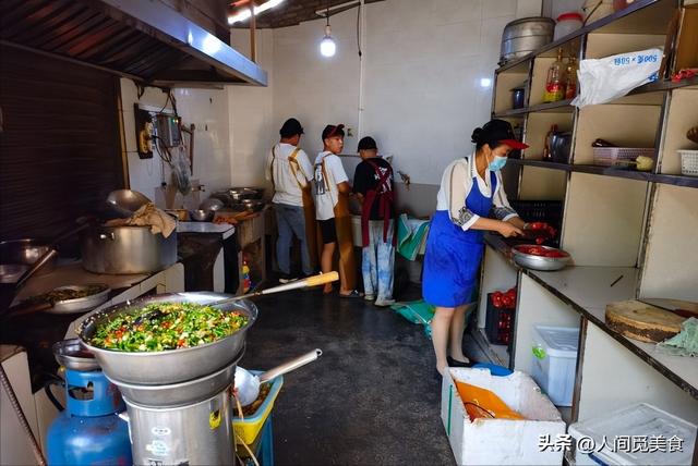 贵州各地美食一览表（贵州整个镇都在卖的美食）